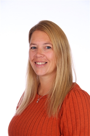 Photo of Mrs Rees