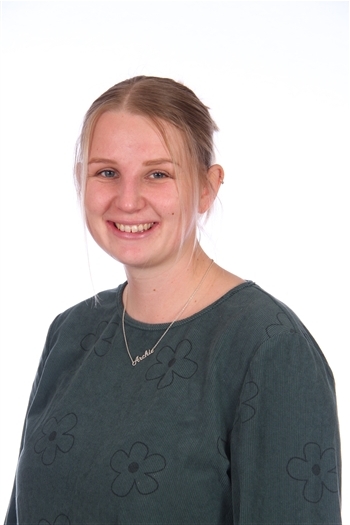 Photo of Miss Kelly